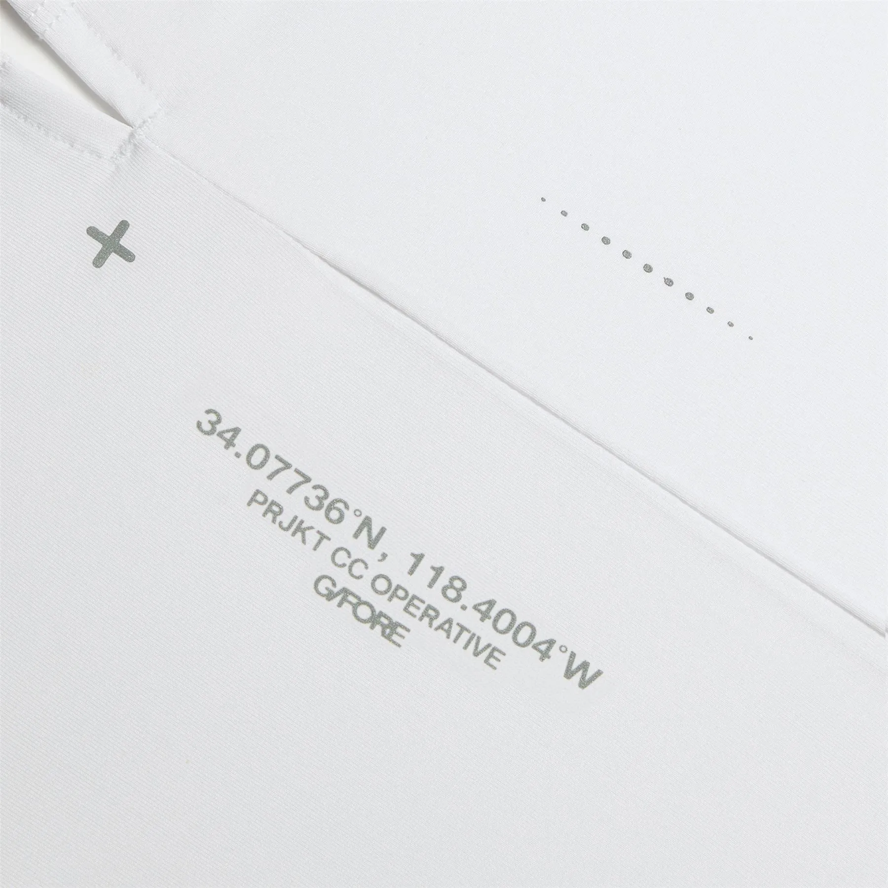 Essential Tech Jersey Ops Tee Snow - 2025