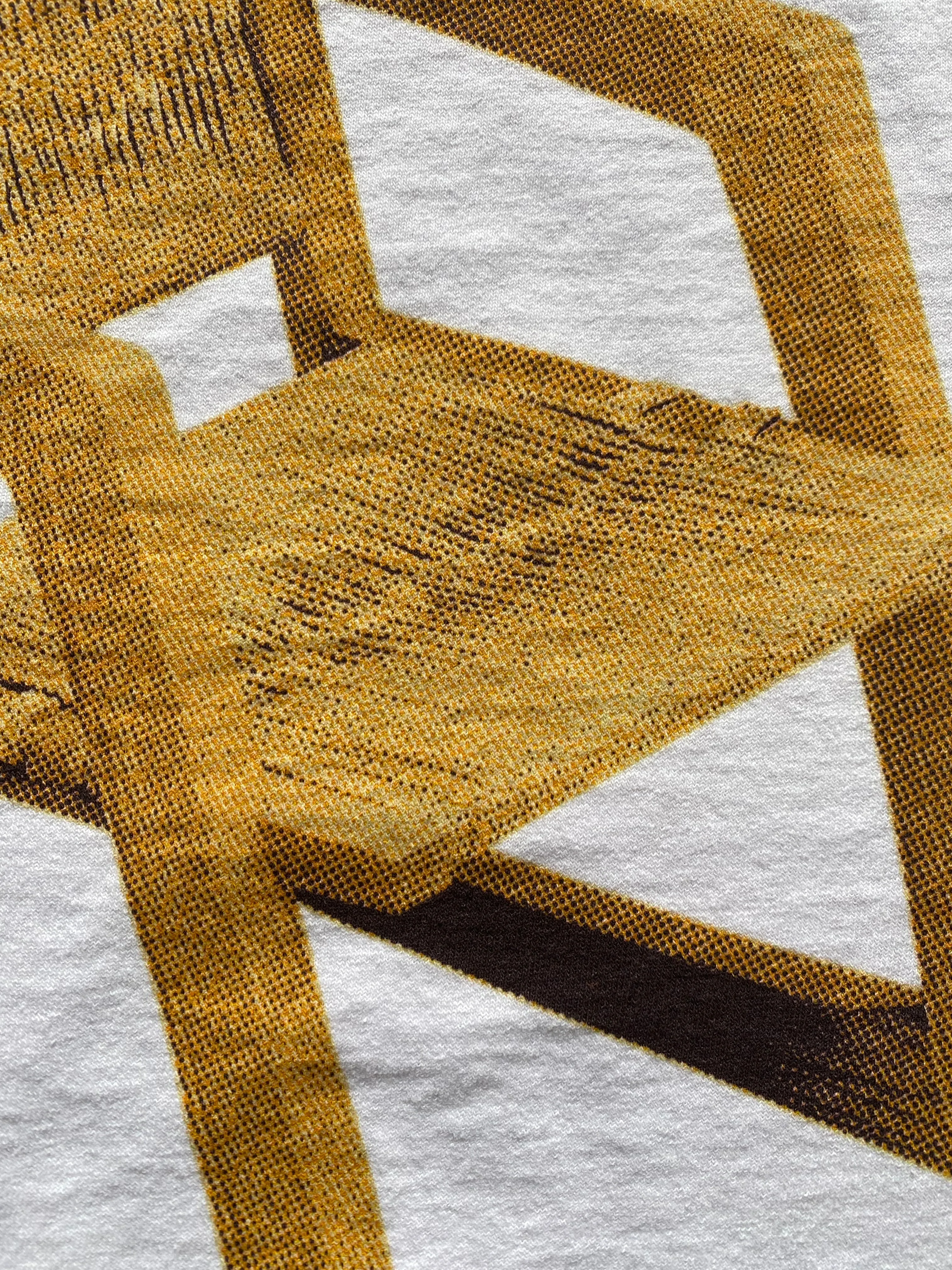 Gino Russ Arm Chair Tee