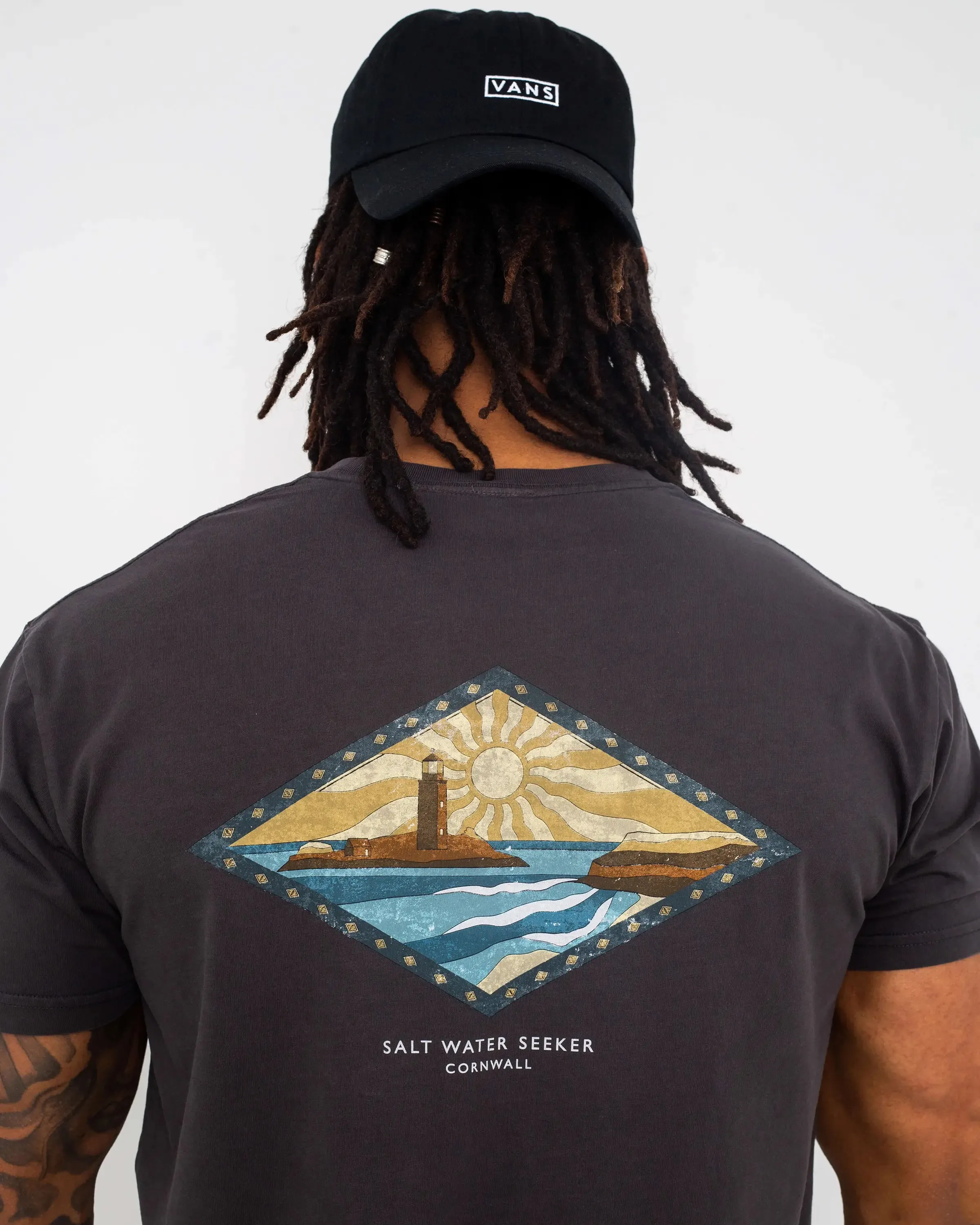 Golden T-Shirt in Faded Black