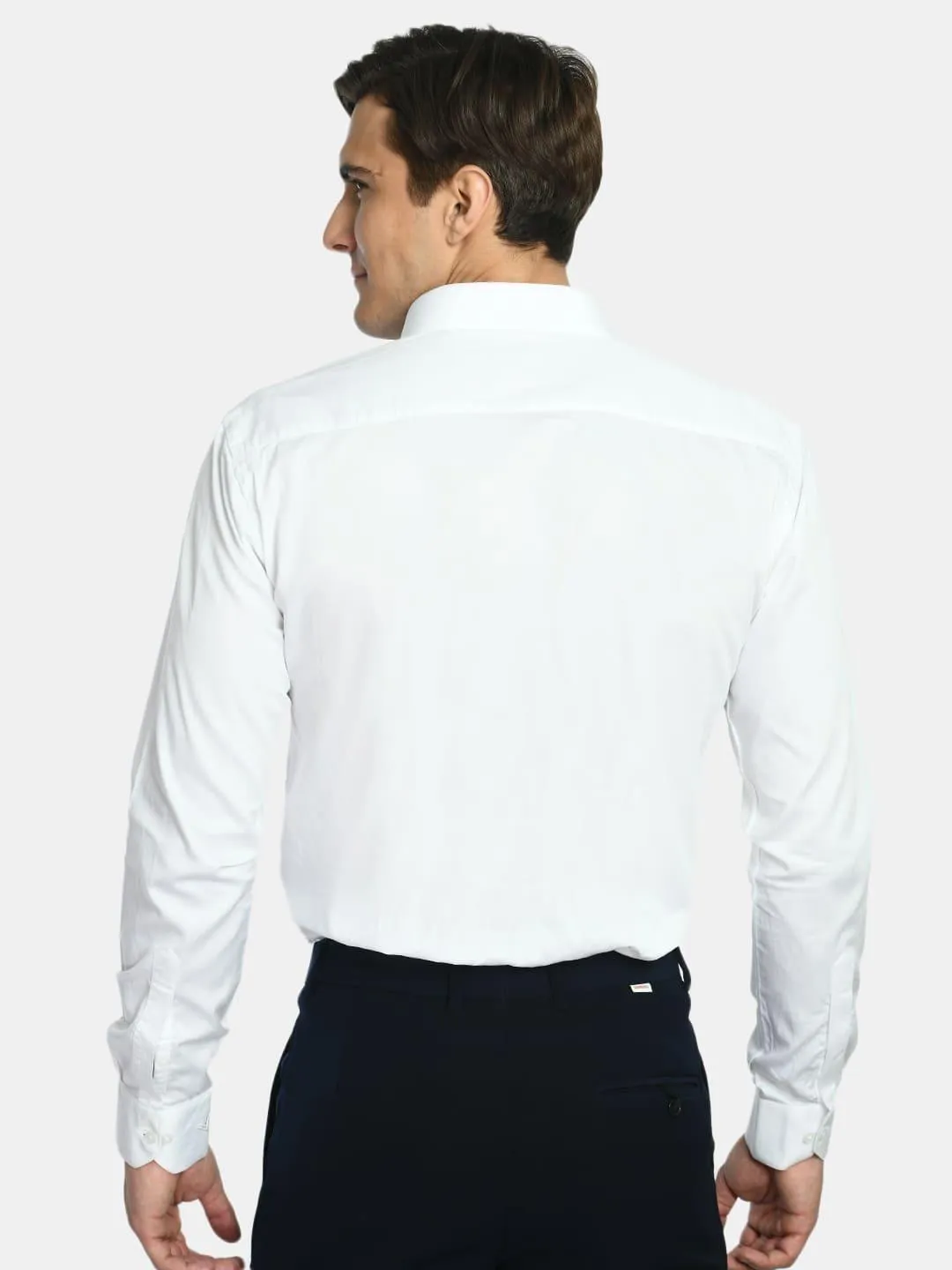 Men's White Regular Fit Solid Formal Shirt