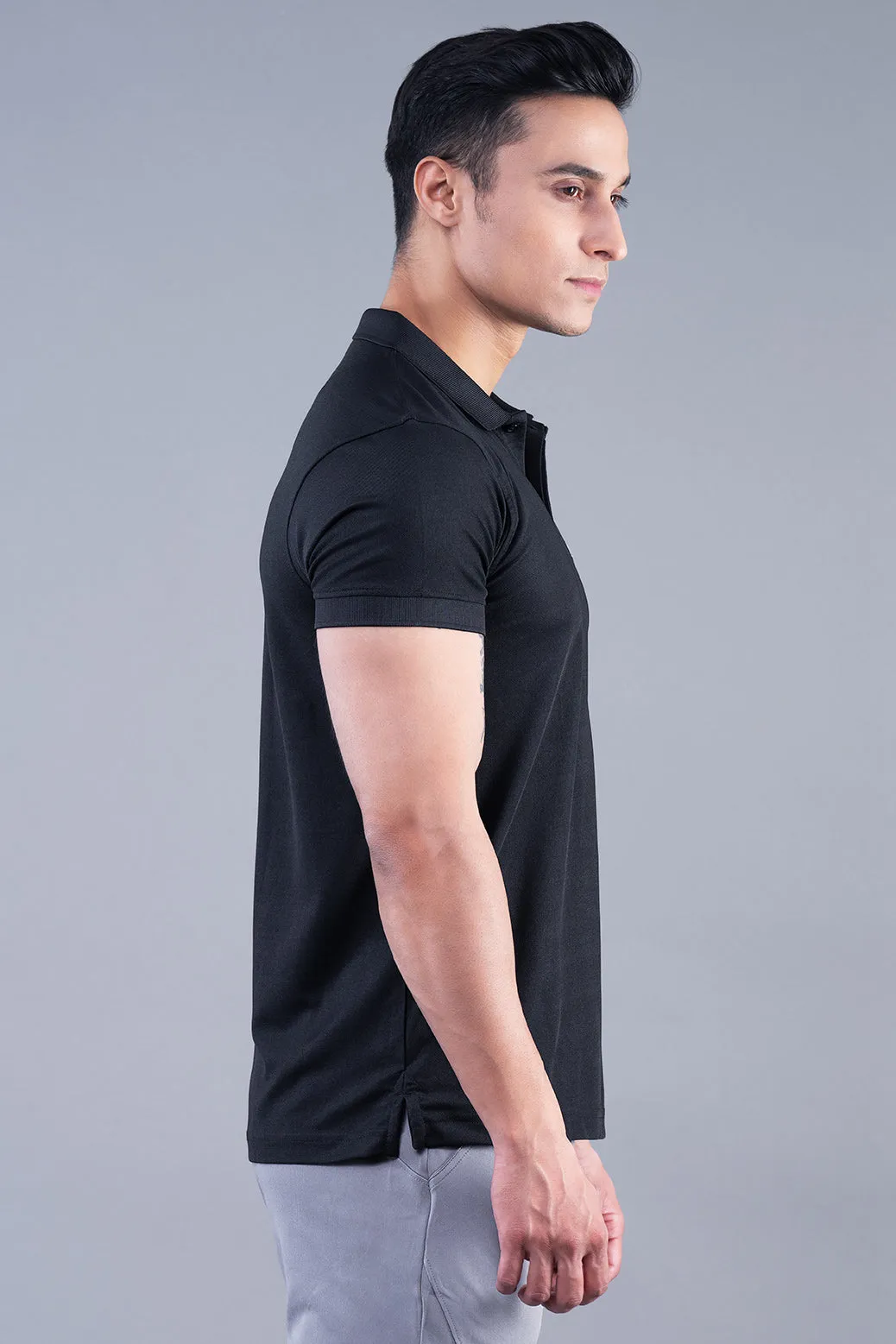 MINIMAL BUZZ CLASSIC POLO T-SHIRTS - BLACK (D)