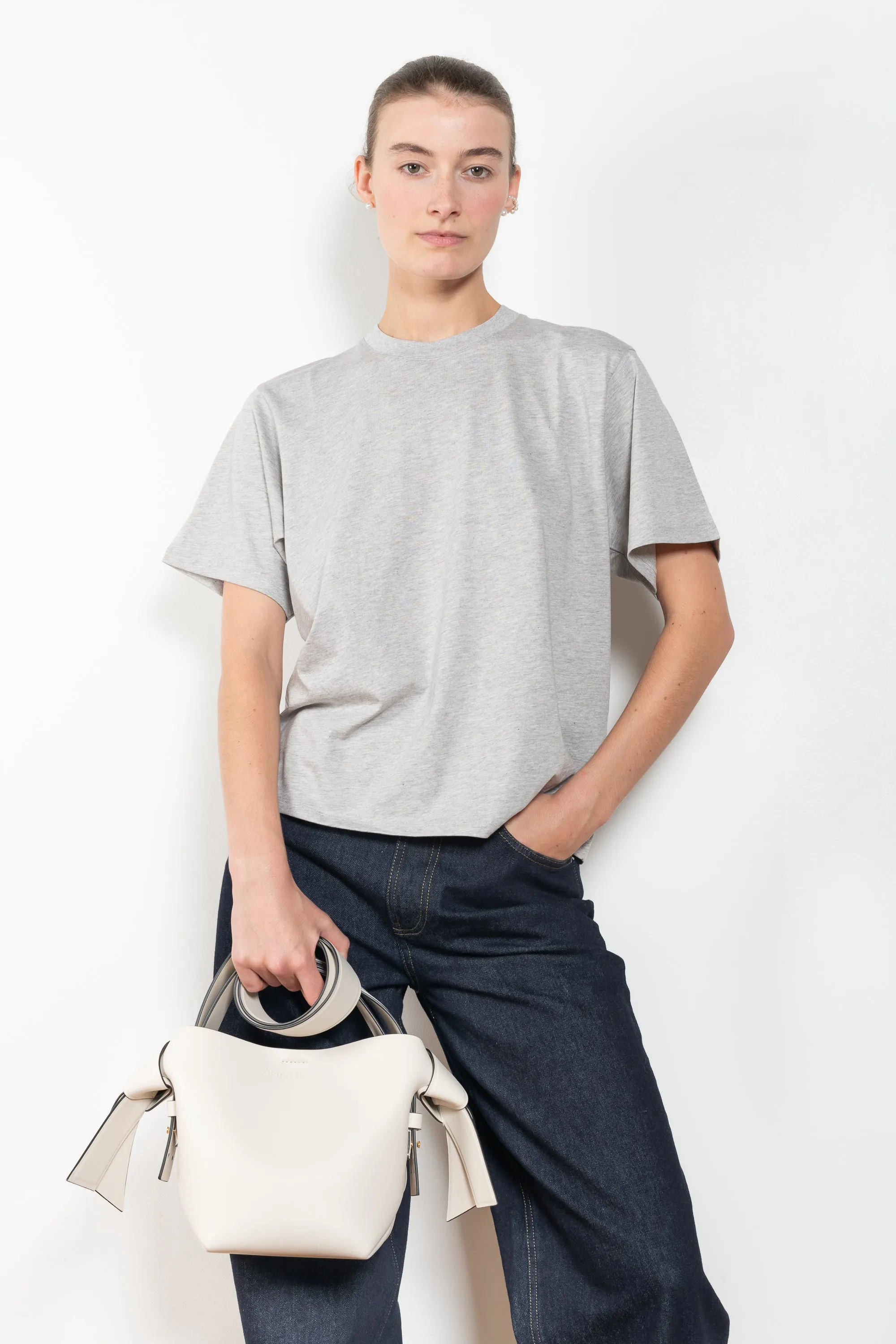 Telanto Tee
